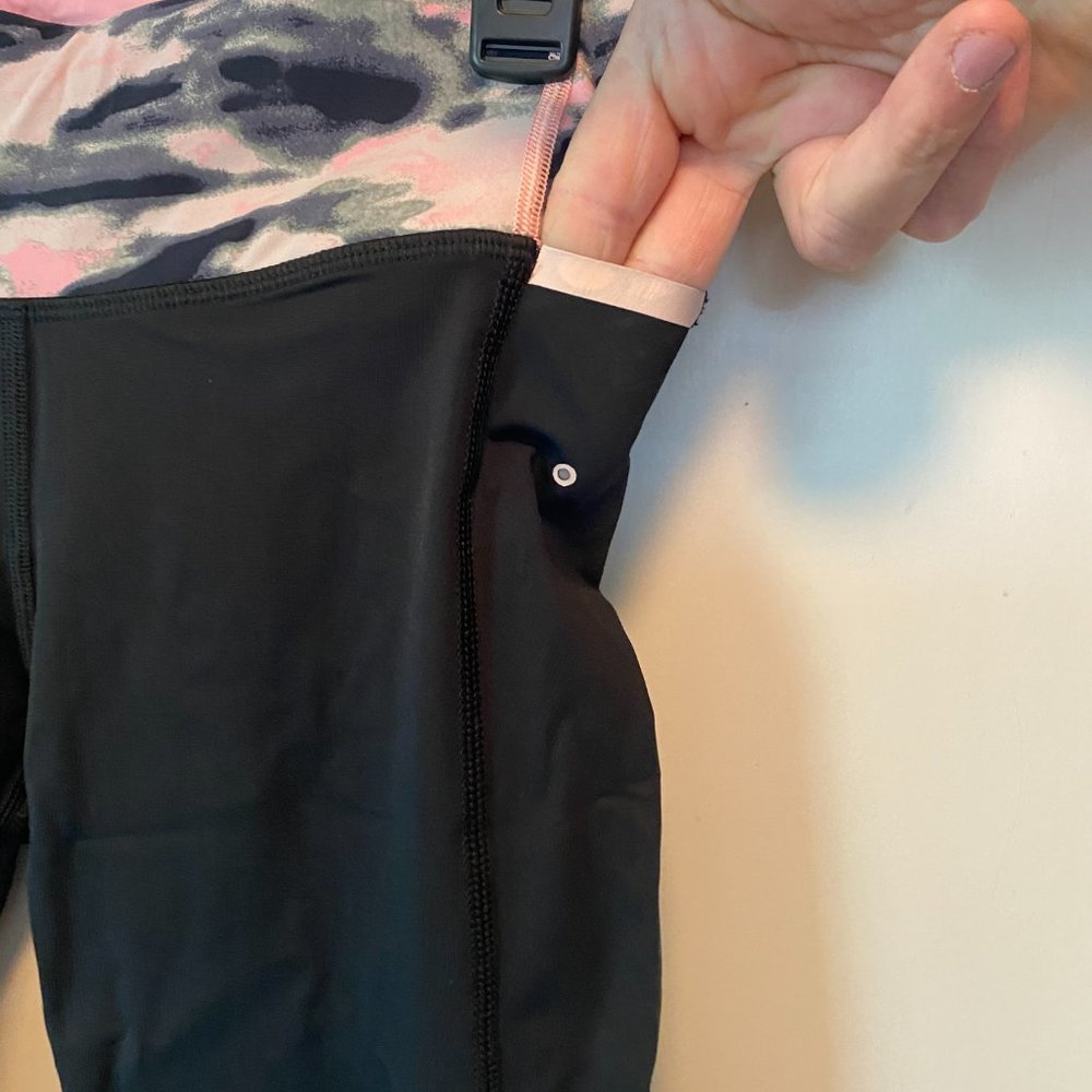 Lululemon Capris - image 4
